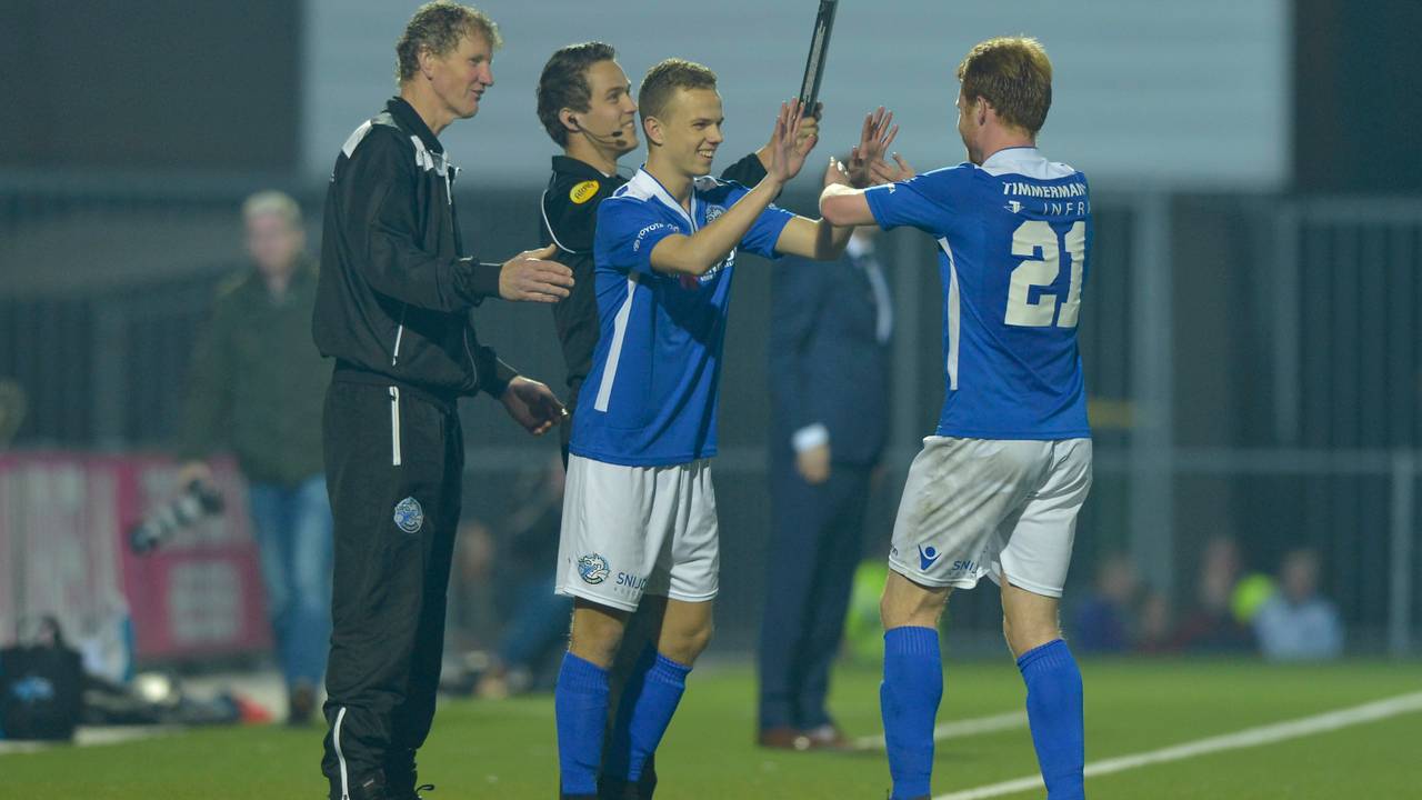 Luuk Brouwers tijdens zijn debuut voor FC Den Bosch (foto: VI Images).