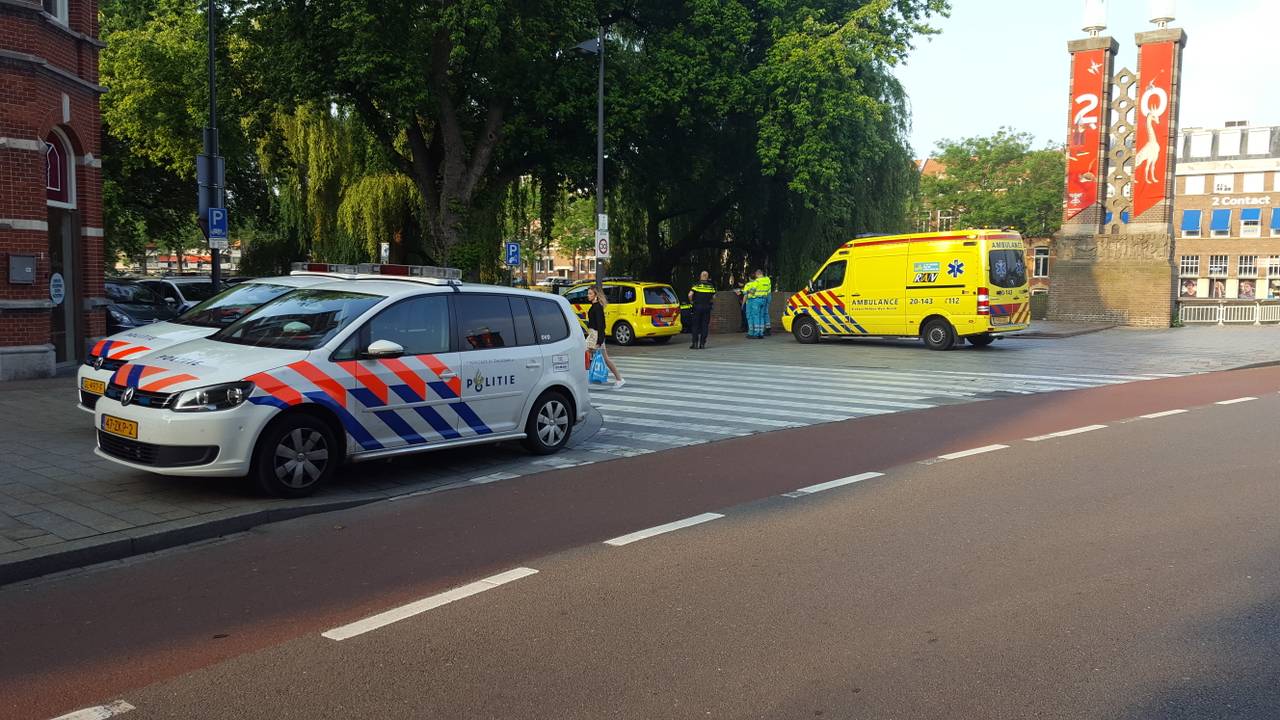 Hulpdiensten ter plekke (foto: Bernt van Dongen / FPMB)