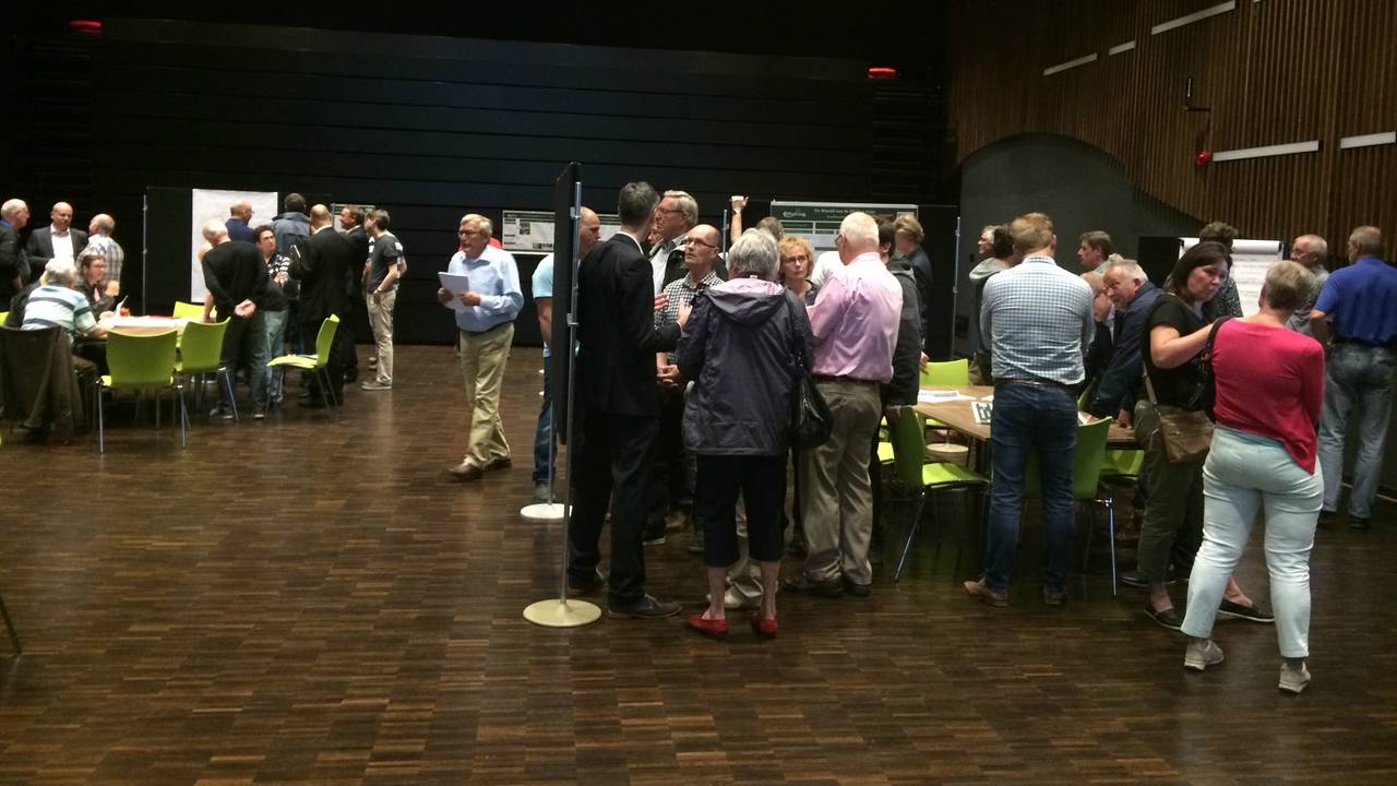 Bewoners gaven hun mening over de uitbreidingsplannen van De Efteling. (Foto: Daisy Schalkens)