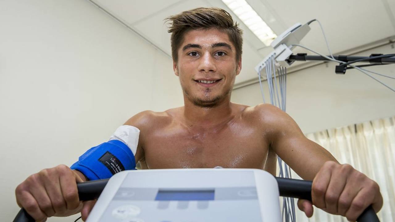 Andreias Calcan (Foto: Twitter @WillemII)