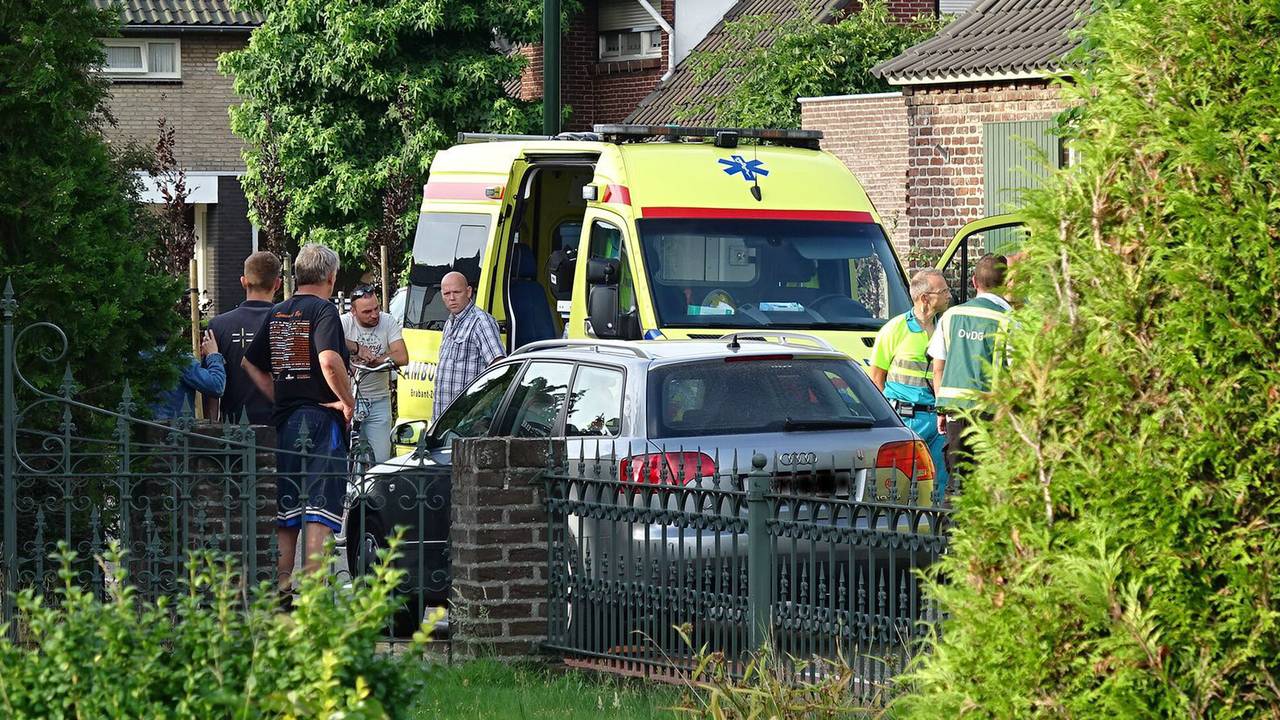 De automobiliste wordt gehoord. (Foto: Jozef Bijnen/SQ Vision)