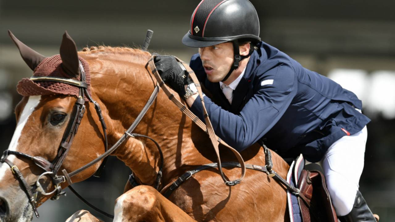 Harrie Smolders haalde twaalf strafpunten met Emerald