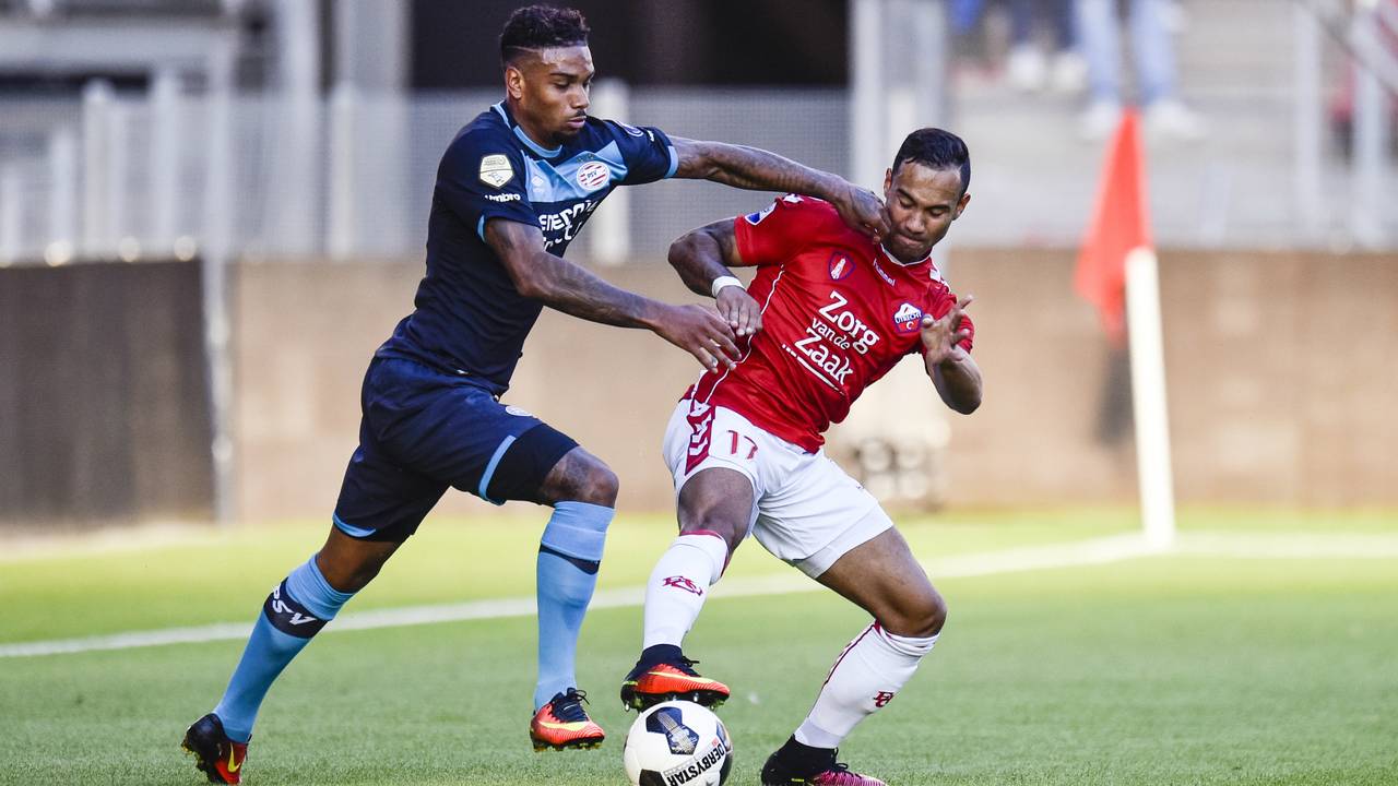 PSV met veel strijd naar winst op FC Utrecht