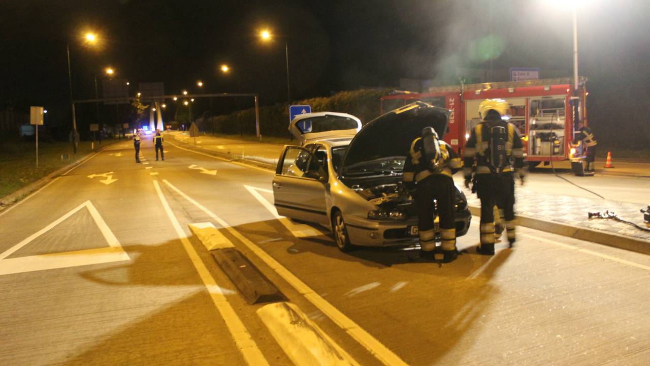 De achtergelaten auto (foto: AS Media)