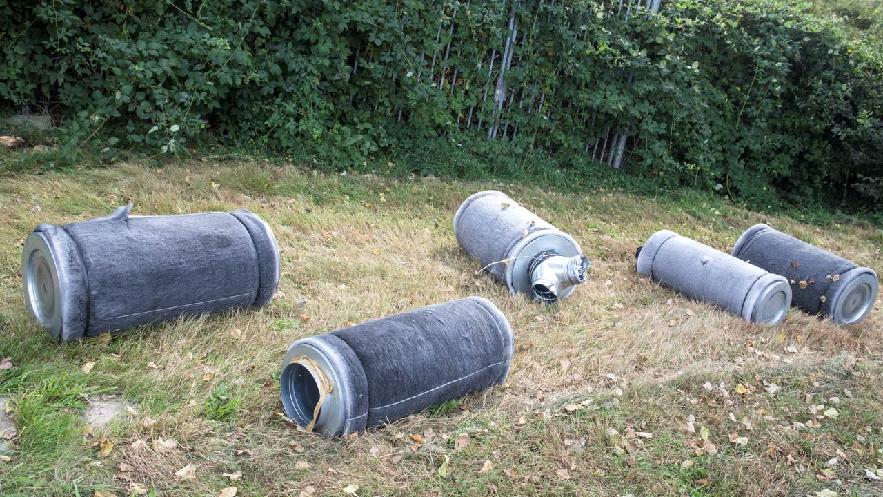 In Etten-Leur werden in augustus materialen gedumpt van henepteelt (foto: Alexander Vingerhoeds)