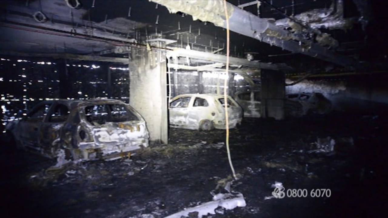 Het complex raakte zwaarbeschadigd