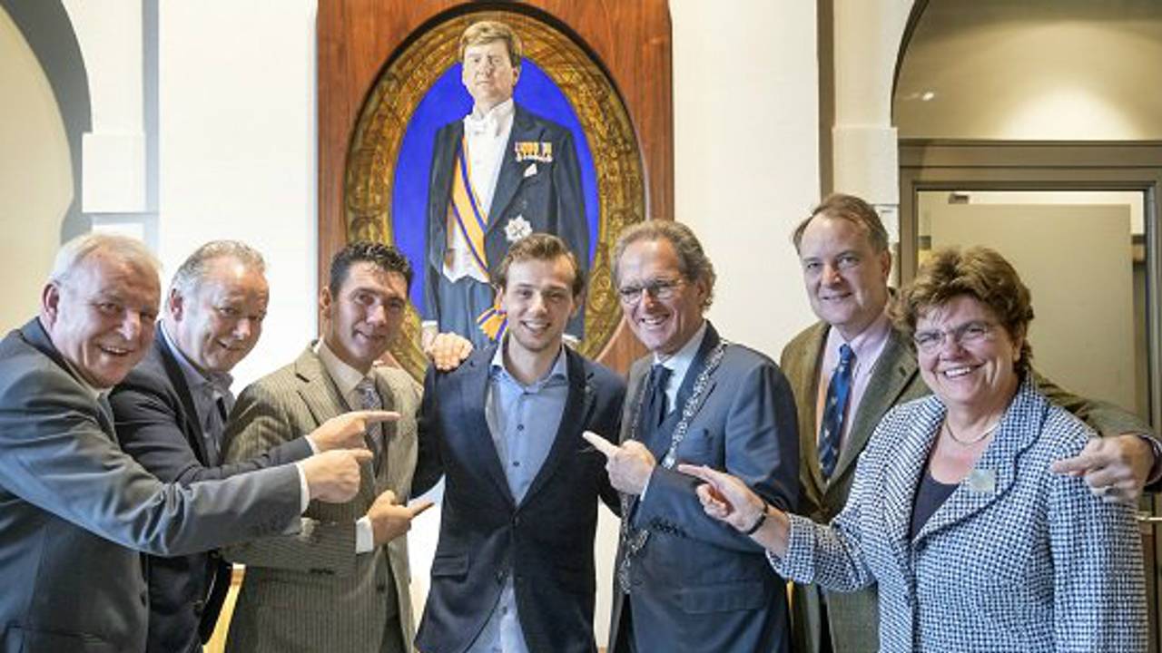 Woensdag kreeg Thijs alle steun van het Bossche college. (Foto: Twitter @shertogenbosch)