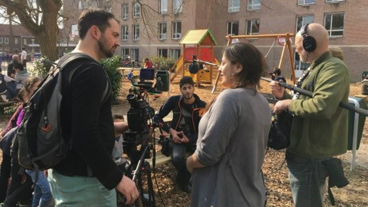 De documentaire genaamd ‘Nieuwe Tilburgers’ wordt uitgezonden op Omroep Brabant vanaf 28 oktober ie