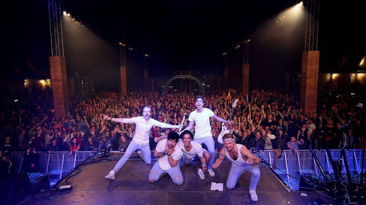 Het Schijndelse Baby Blue vorig jaar op FestyLand. (Femke de Schepper)