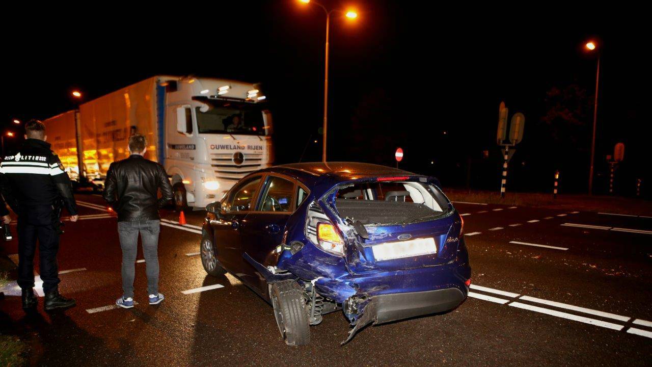 Een deel van de weg werd afgesloten. (Foto: Bart Meesters/Meesters Multi Media0