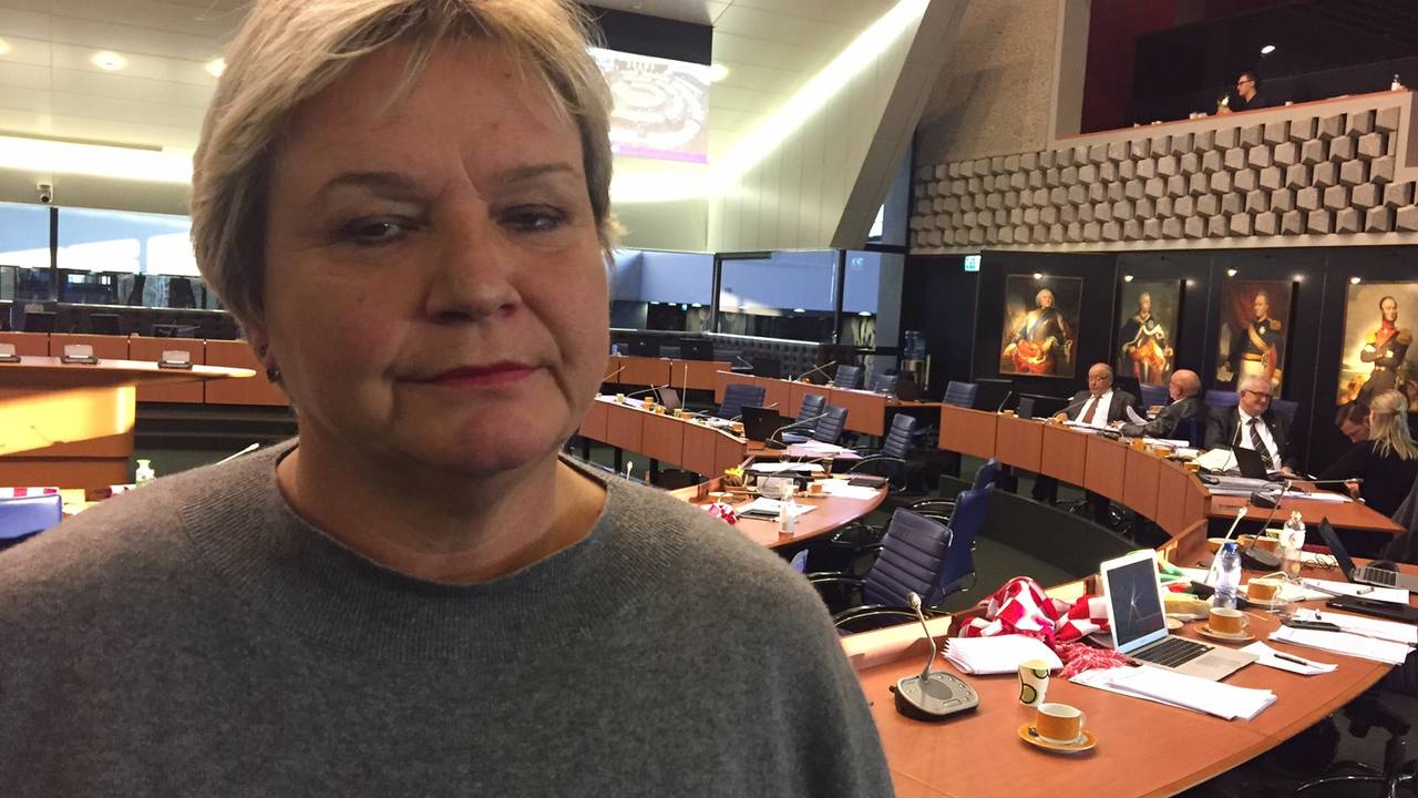 KBO directeur Wima Schrover in de vergaderzaal van het provinciehuis in Den Bosch