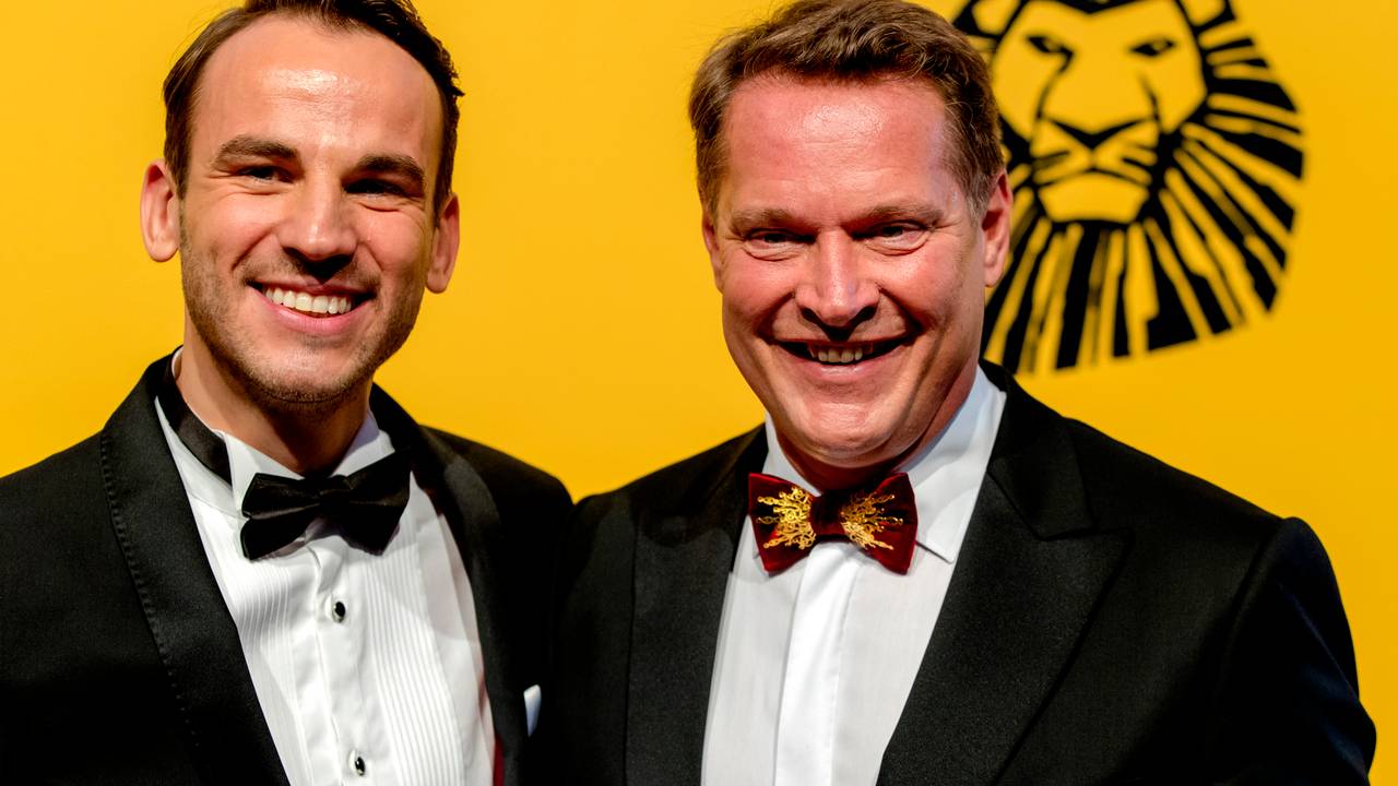 Albert Verlinde op roder loper vanwege 'zijn' Lion King (Foto: ANP)