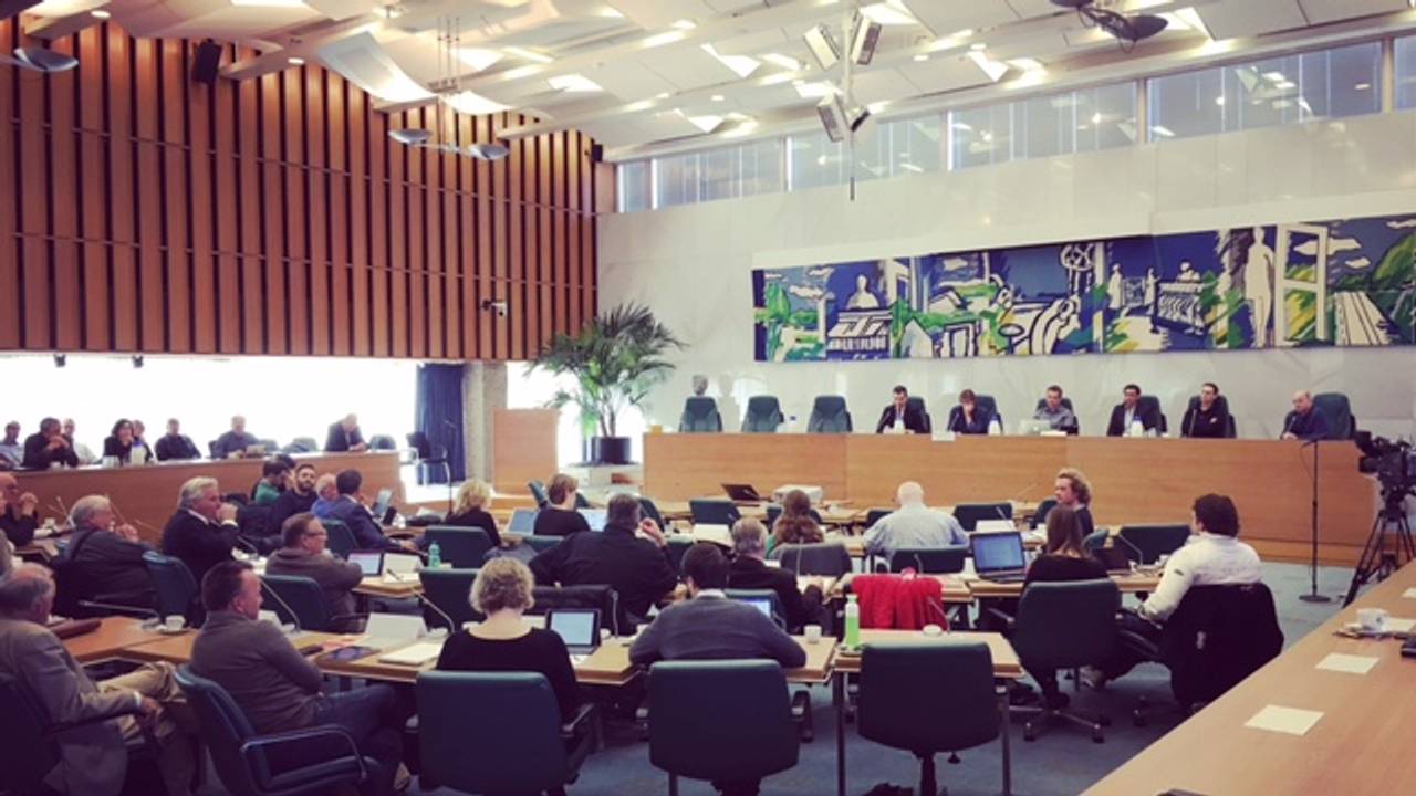 De gemeenteraadsleden van Tilburg maandag.