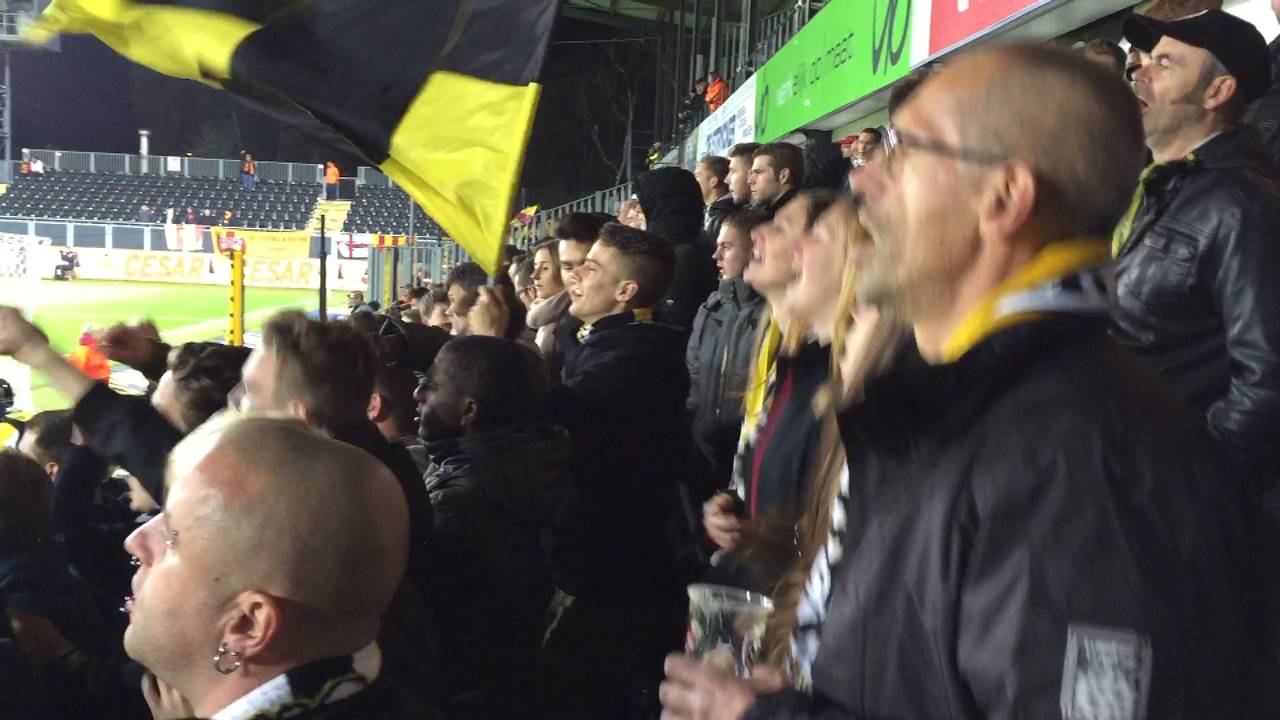 Fans van NAC en Lokeren zijn bevriend.