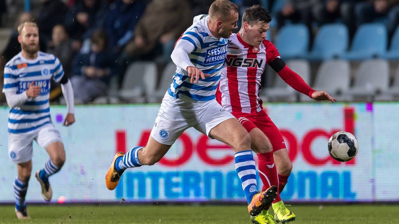 Winst voor FC Oss in doelpuntrijk duel, Boere scoort er drie (foto: VI Images)