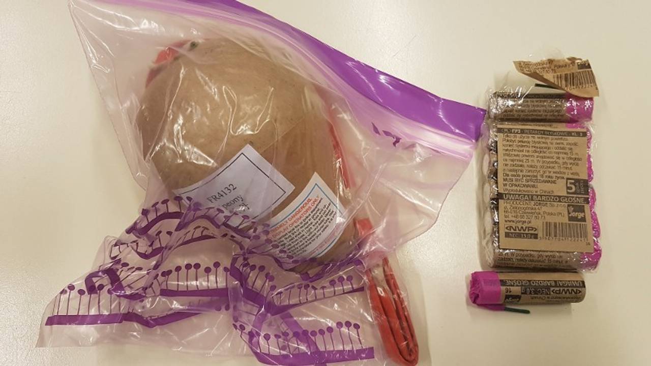 De politie vond in Oss zwaar vuurwerk bij een 15-jarige jongen thuis