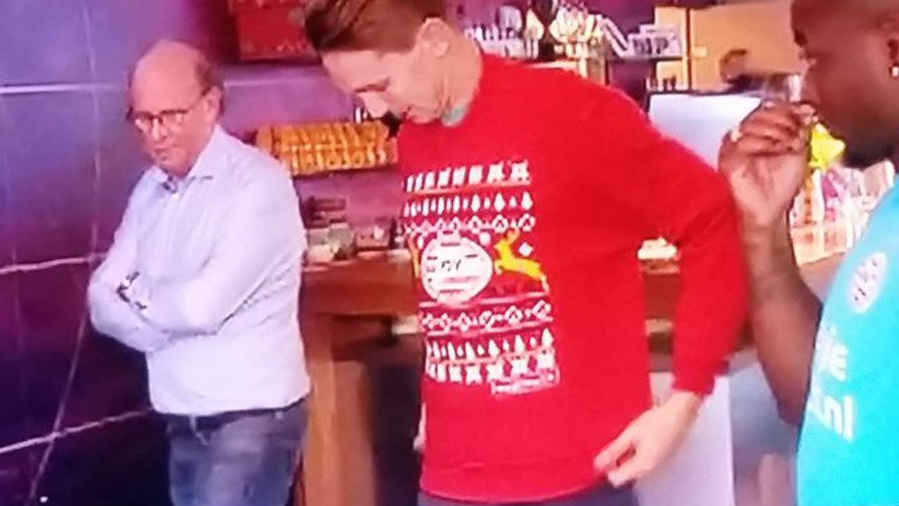 De bewuste trui (bron: Twitter / ChrisSibon)