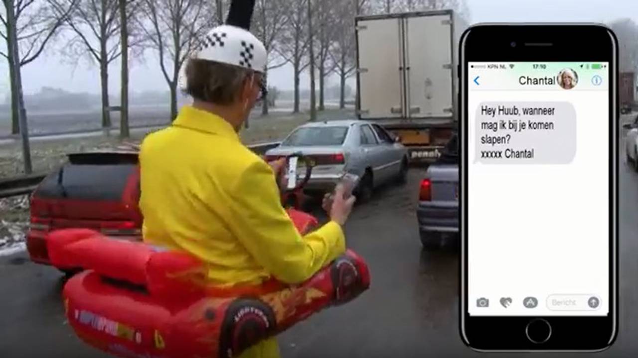 Huub Hangop in zijn 'autootje'.