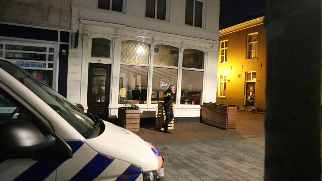 De overval was woensdagavond rond halfelf.
