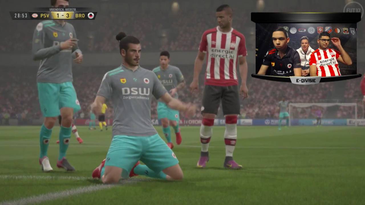 Virtuele voetballers PSV en Willem II beginnen slecht aan ...