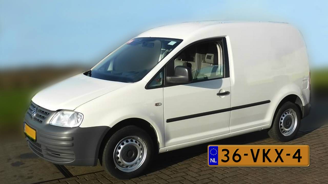 De witte Volkswagen Caddy (foto: Politie)
