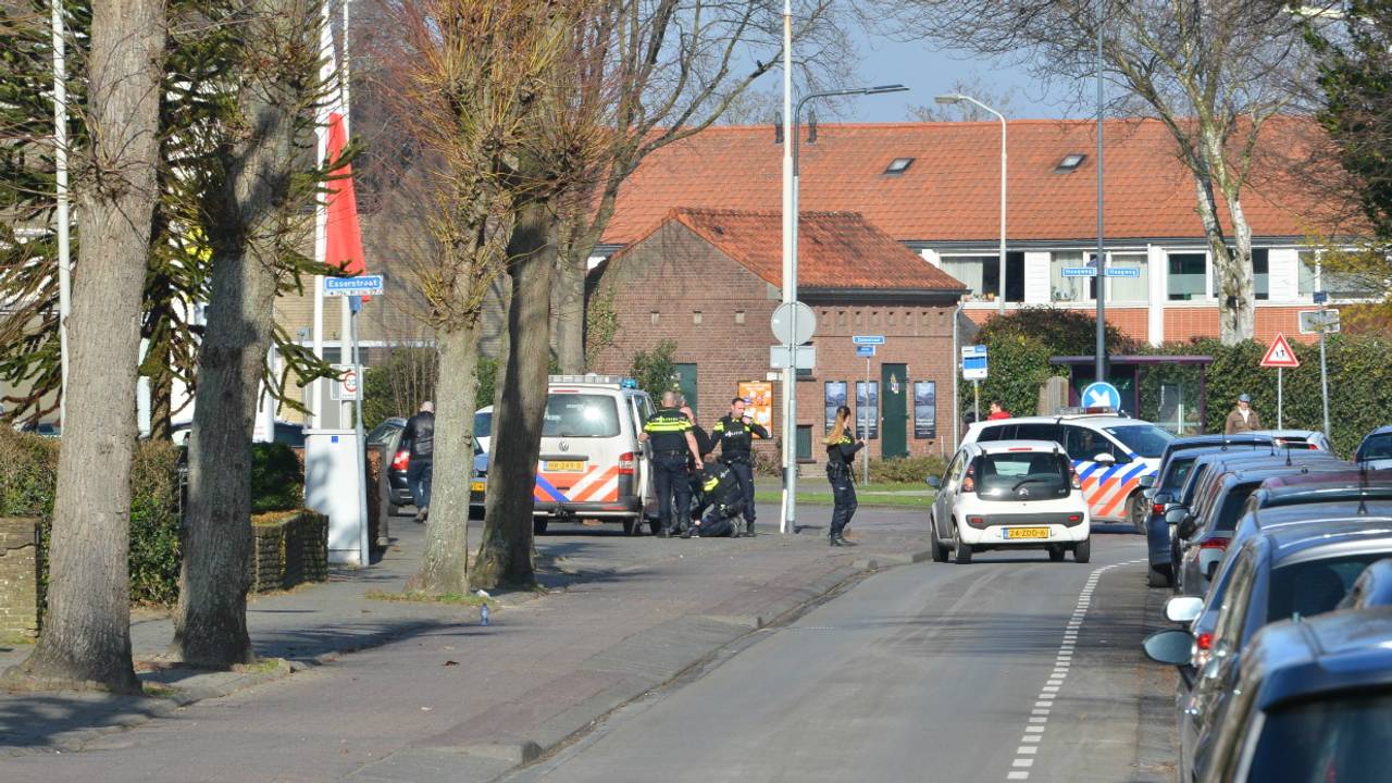 Onderzoek in de Esserstraat (foto: SQ Vision)