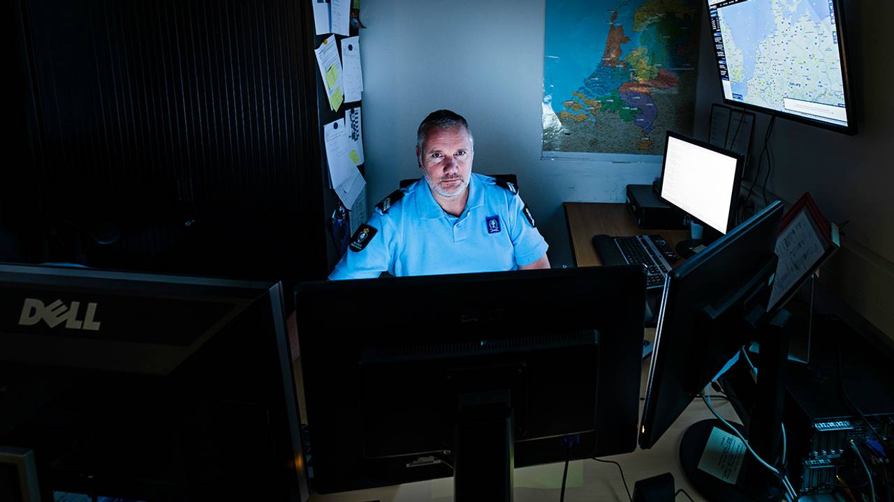 De opperwachtmeester ziet ook niet alles. (foto: Koninklijke Marechaussee)