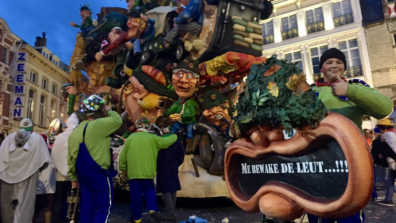 Ga naar slide 1