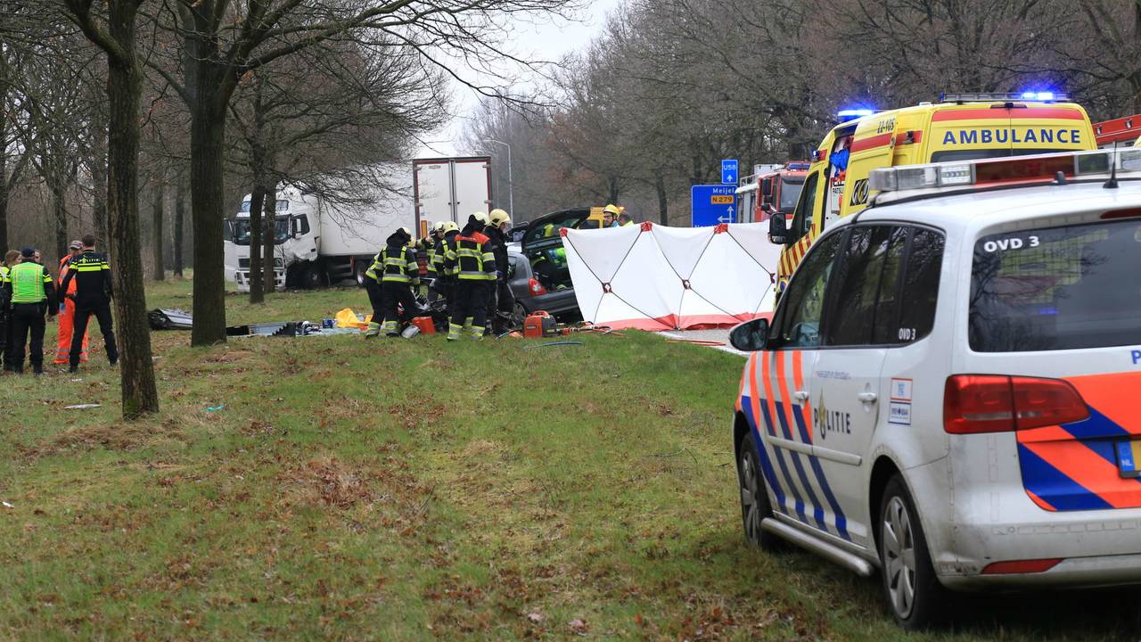 Alle hens aan dek op de N279 (foto: Harrie Grijseels/SQ Vision).