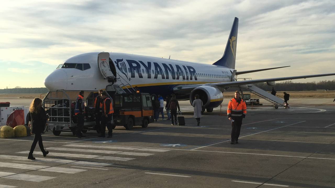 Ryanair startklaar voor de zoveelste vlucht (foto: Hans Janssen).