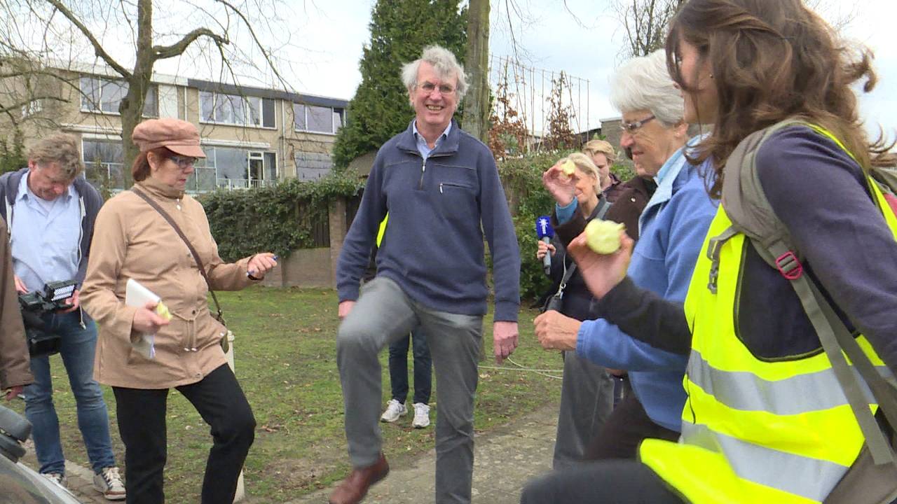 Ga naar slide 1