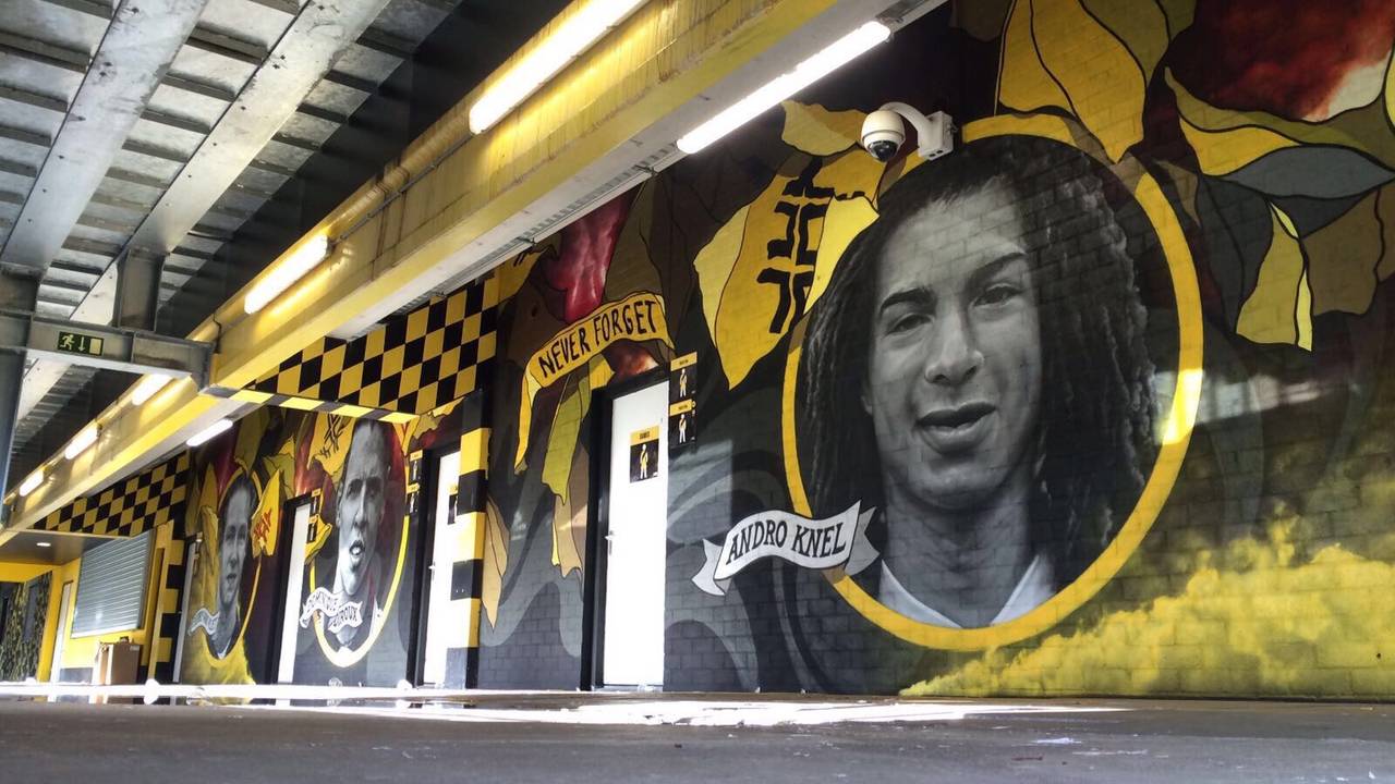 Muurschildering van 22 meter.