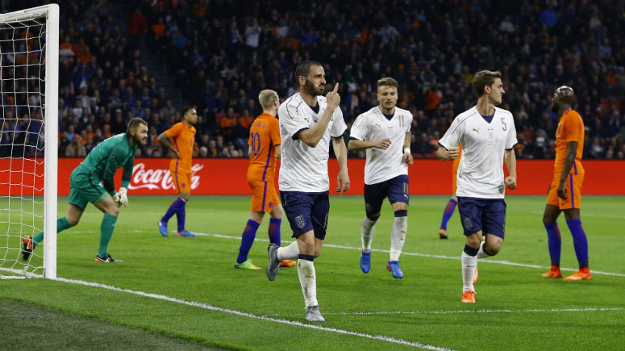 Jeroen Zoet moet een goal slikken (foto: VI Images)