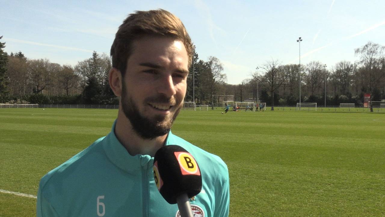 'Als we nog kampioen willen worden moet Ajax winnen'