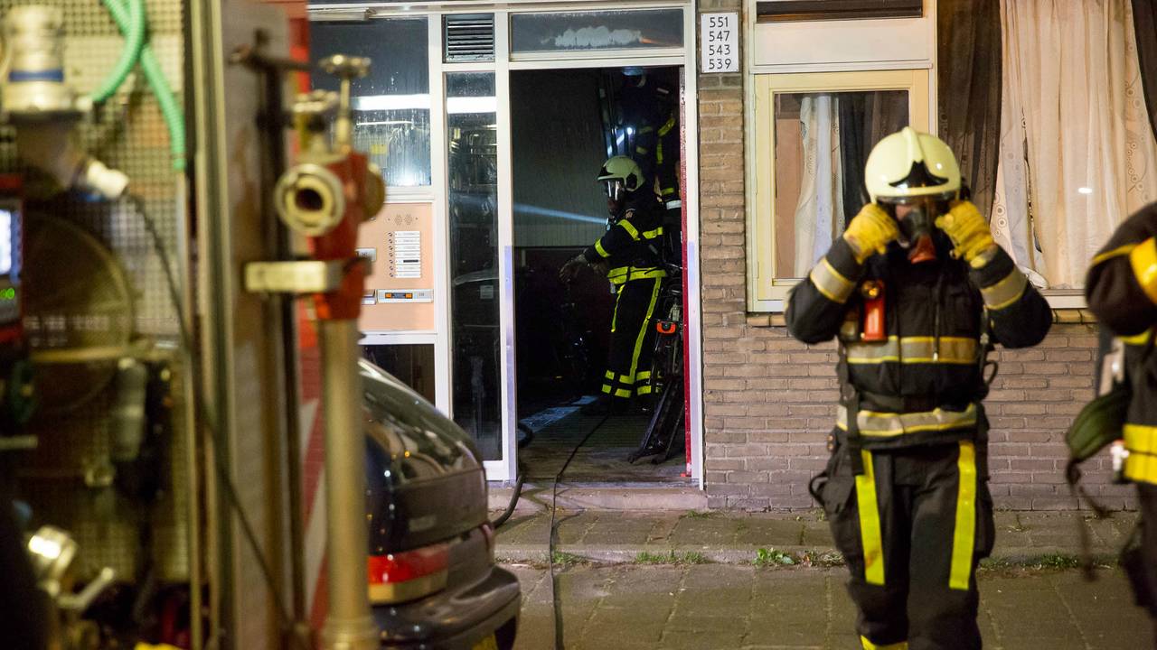 Het vuur ontstond in de berging. (Foto: Christian Traets)