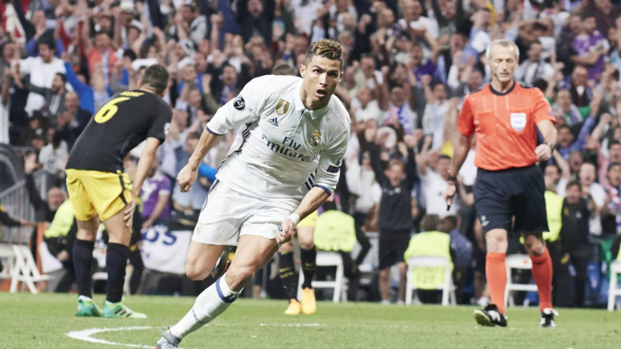 Cristiano Ronaldo blijft scoren in de Champions League (foto: VI Images)