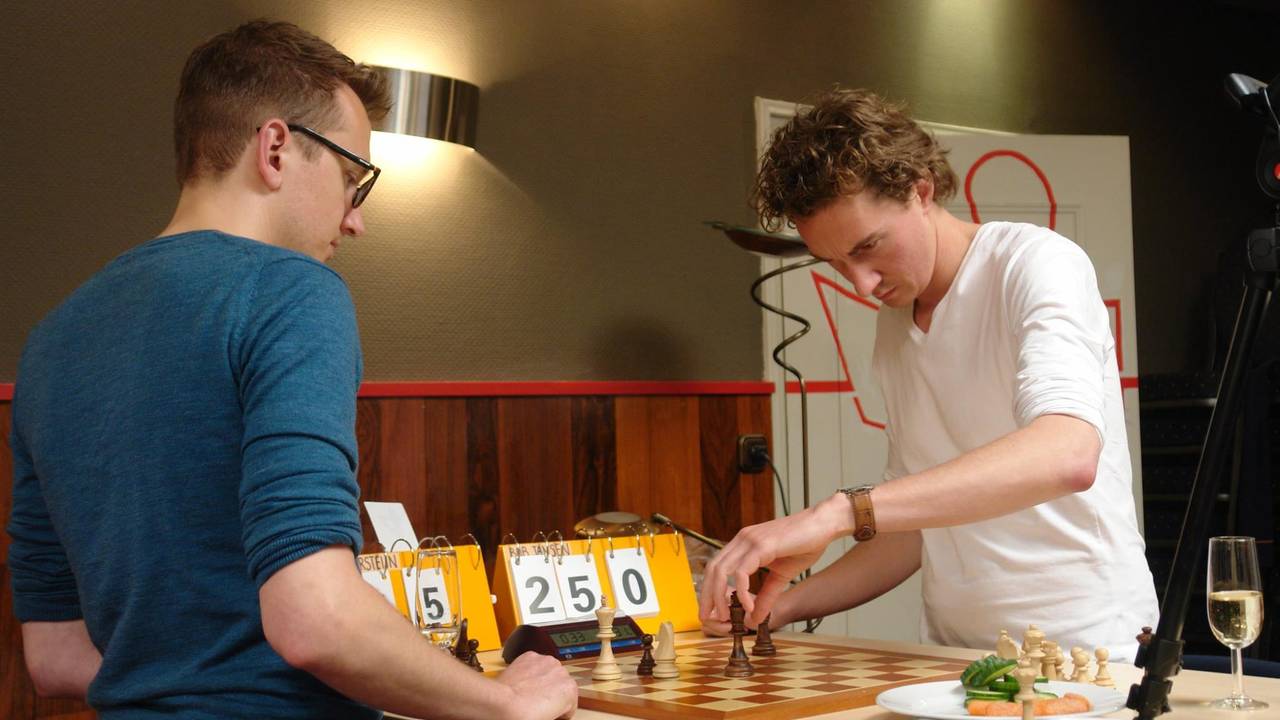 Niels Ondersteijn en Bob Jansen tijdens de recordpoging.