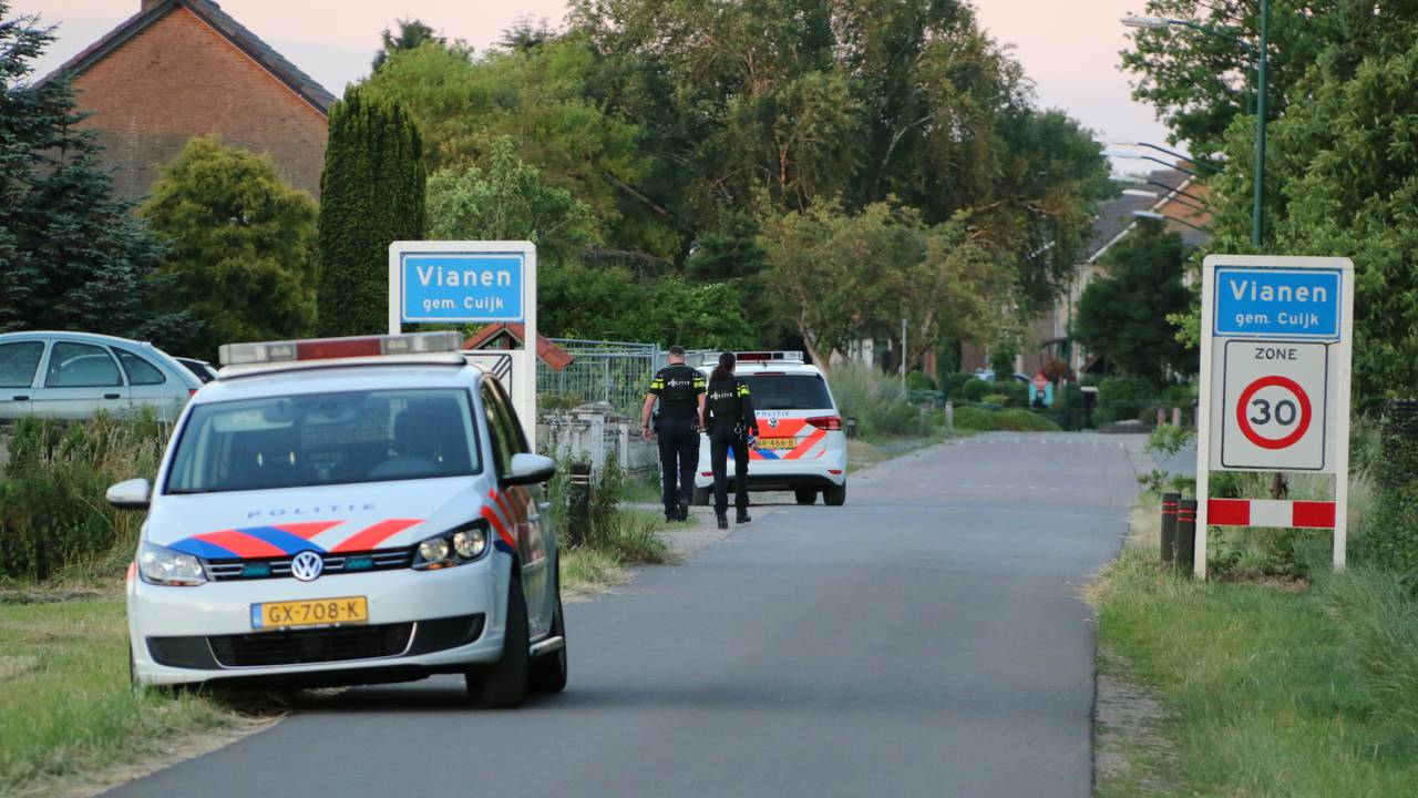 Overval op huis in Vianen. (foto: Saskia Kusters)
