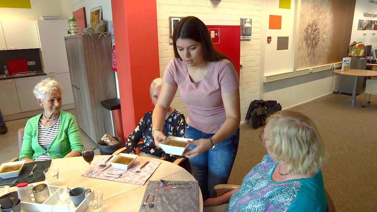 Er zijn meer mensen nodig in de zorg. (Archieffoto)