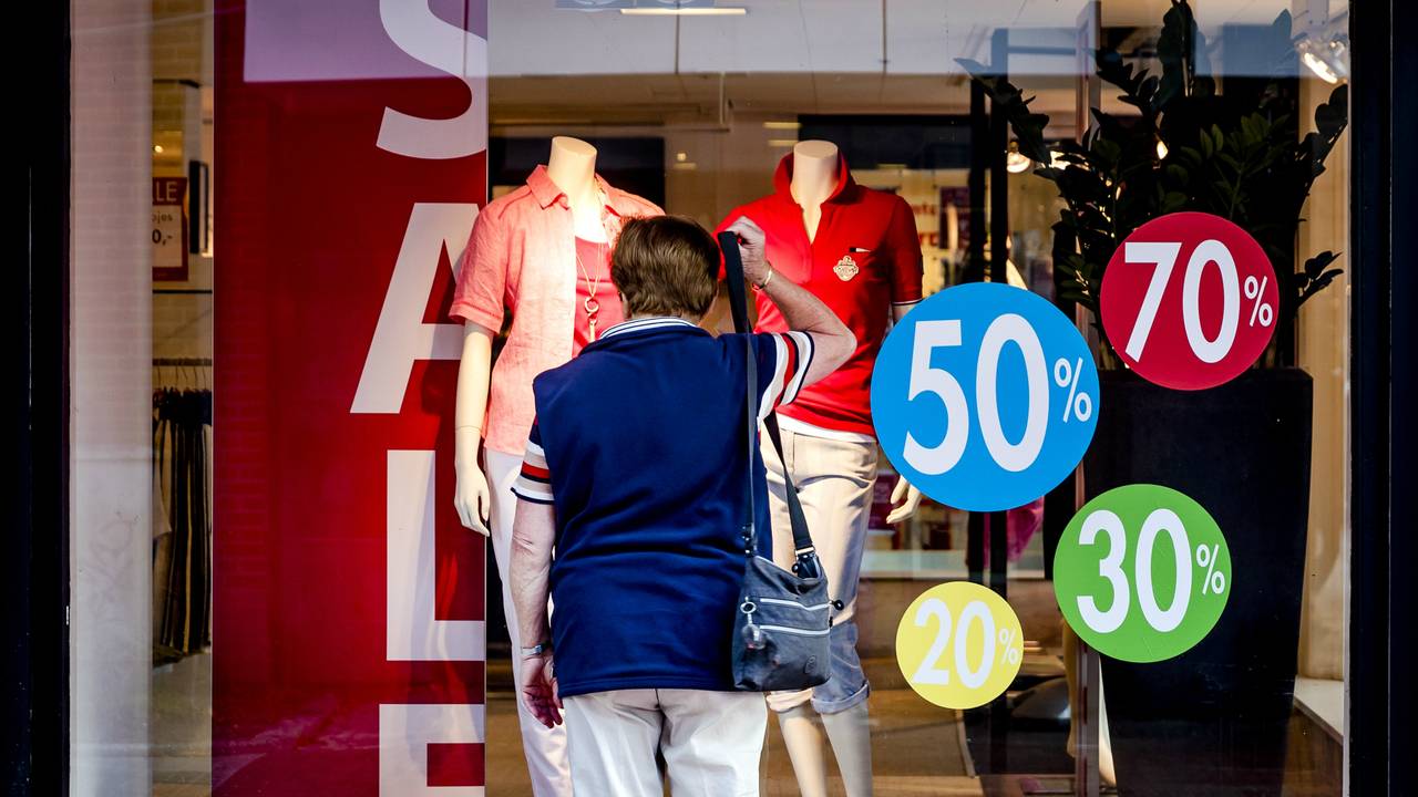 Modeketen Witteveen failliet 18 winkels in Brabant waarschijnlijk dicht Omroep Brabant