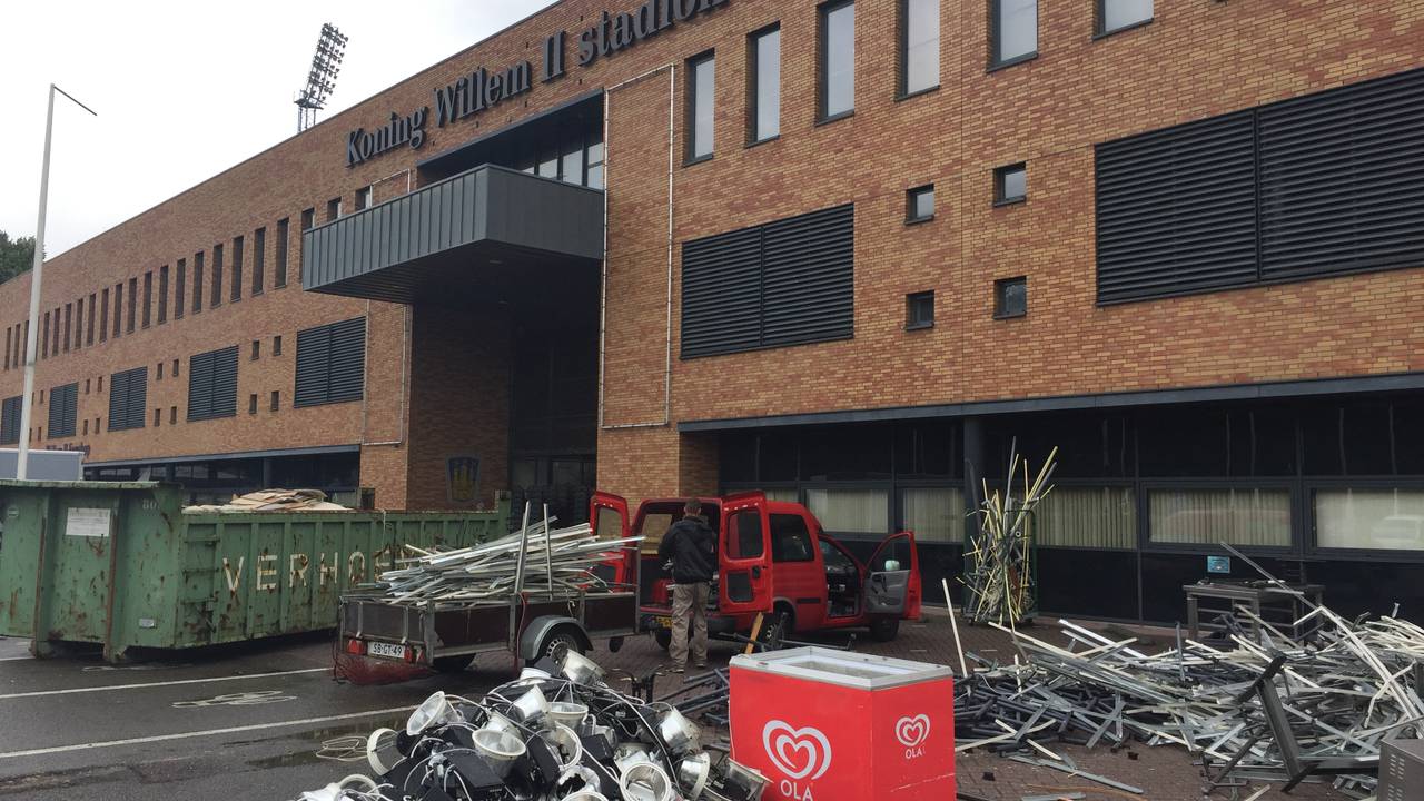Het stadion van Willem II is even een bouwval - Omroep Brabant