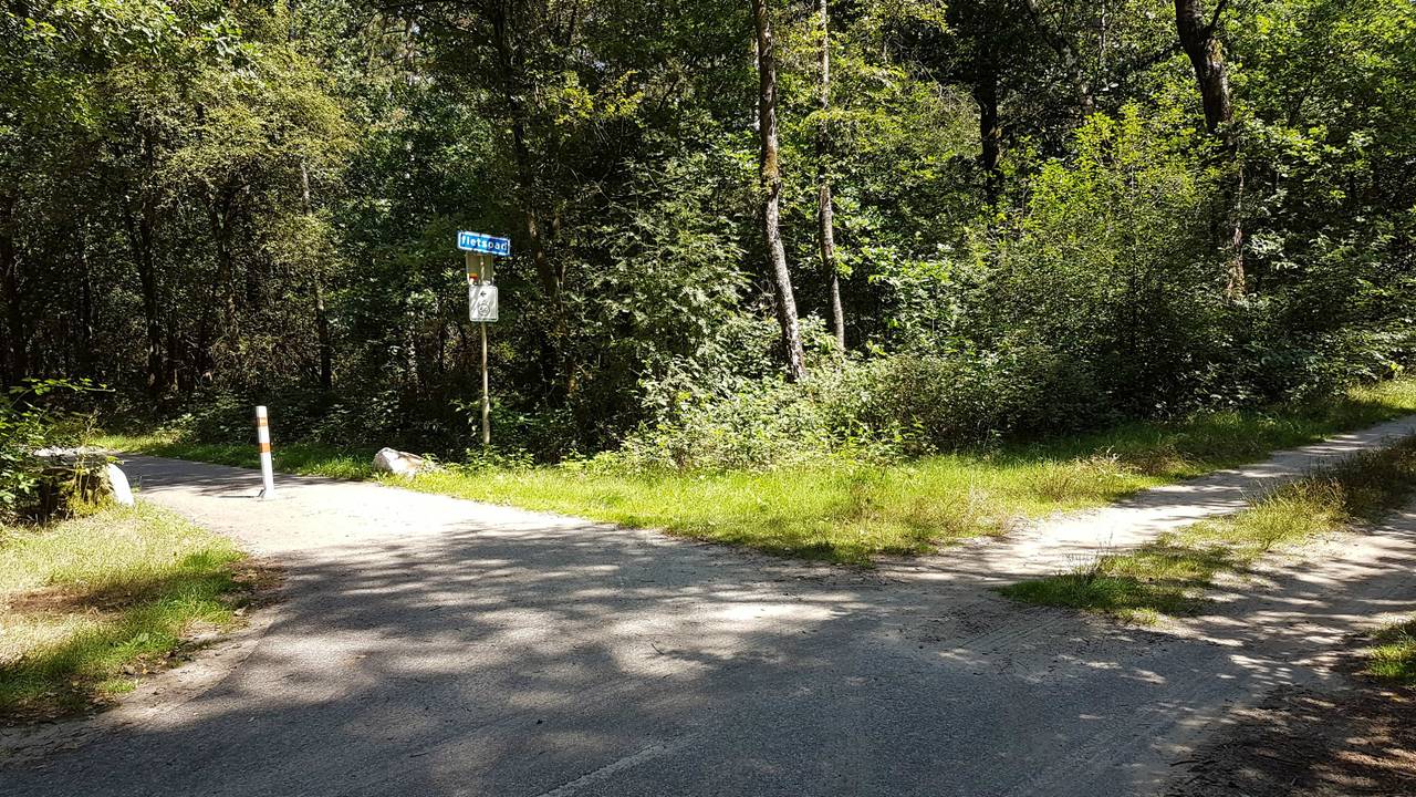 De politie zoekt naar getuigen. (Foto: Politie)