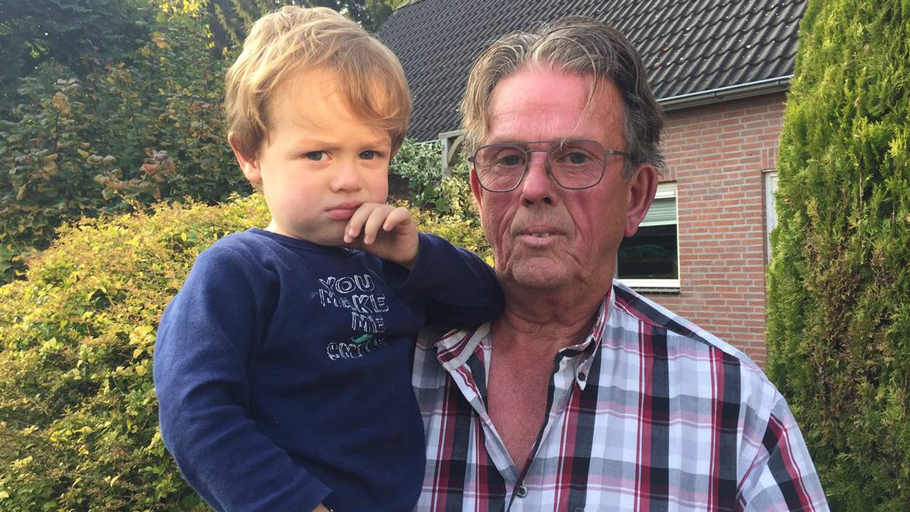 Mattias kreeg een boete voor wildplassen.