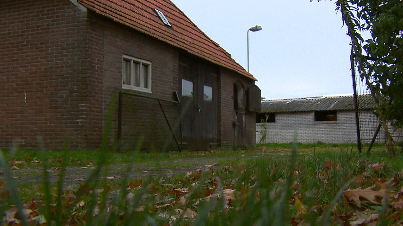 Een 74-jarige man werd overvallen in zijn woning.