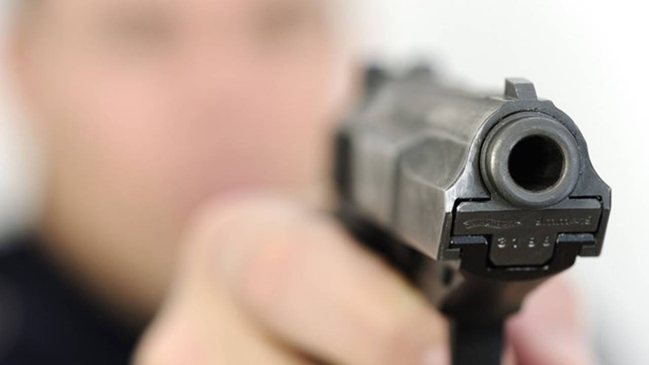 Justitie vindt dat de agent schuldig is