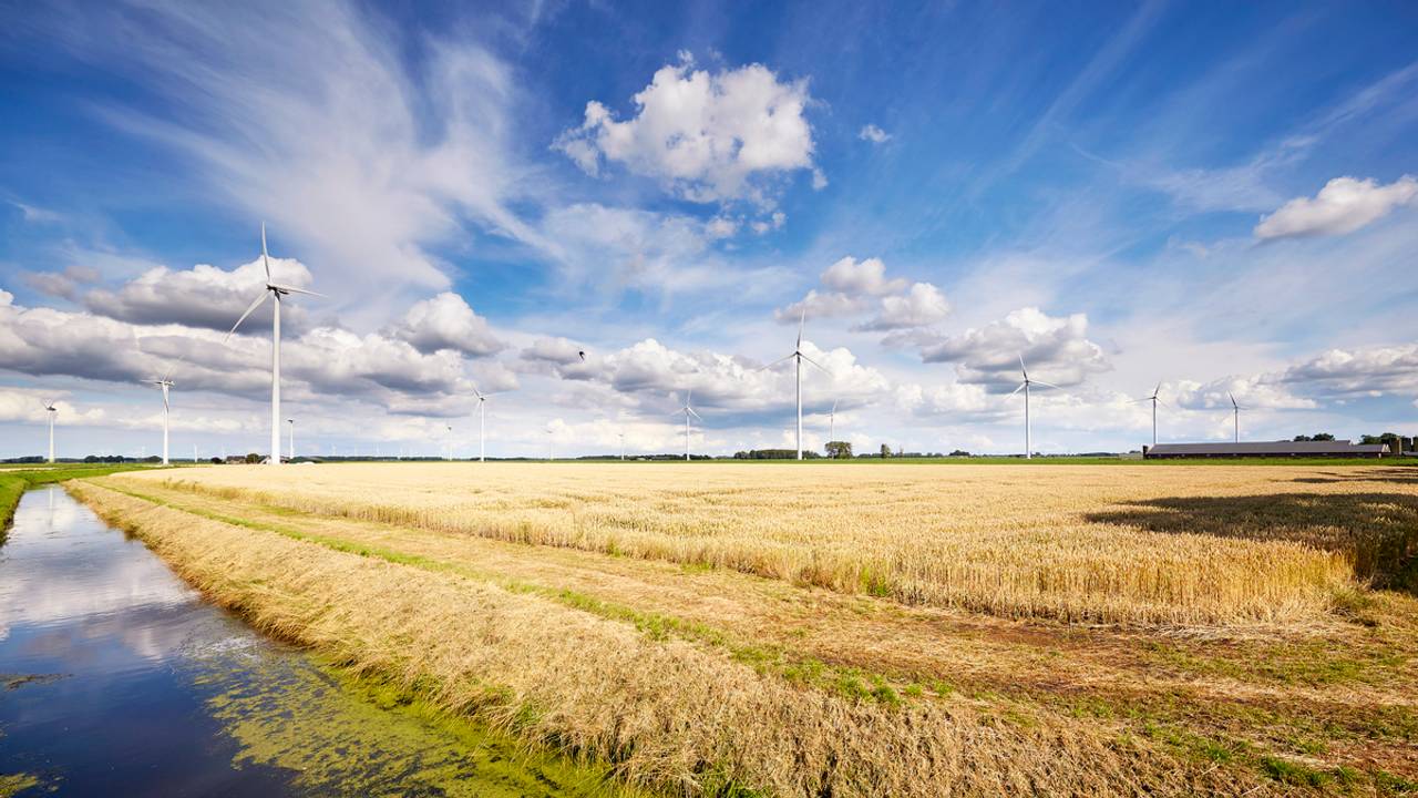 De 29 windmolens komen langs de A16. (Foto: Provincie Noord-Brabant)
