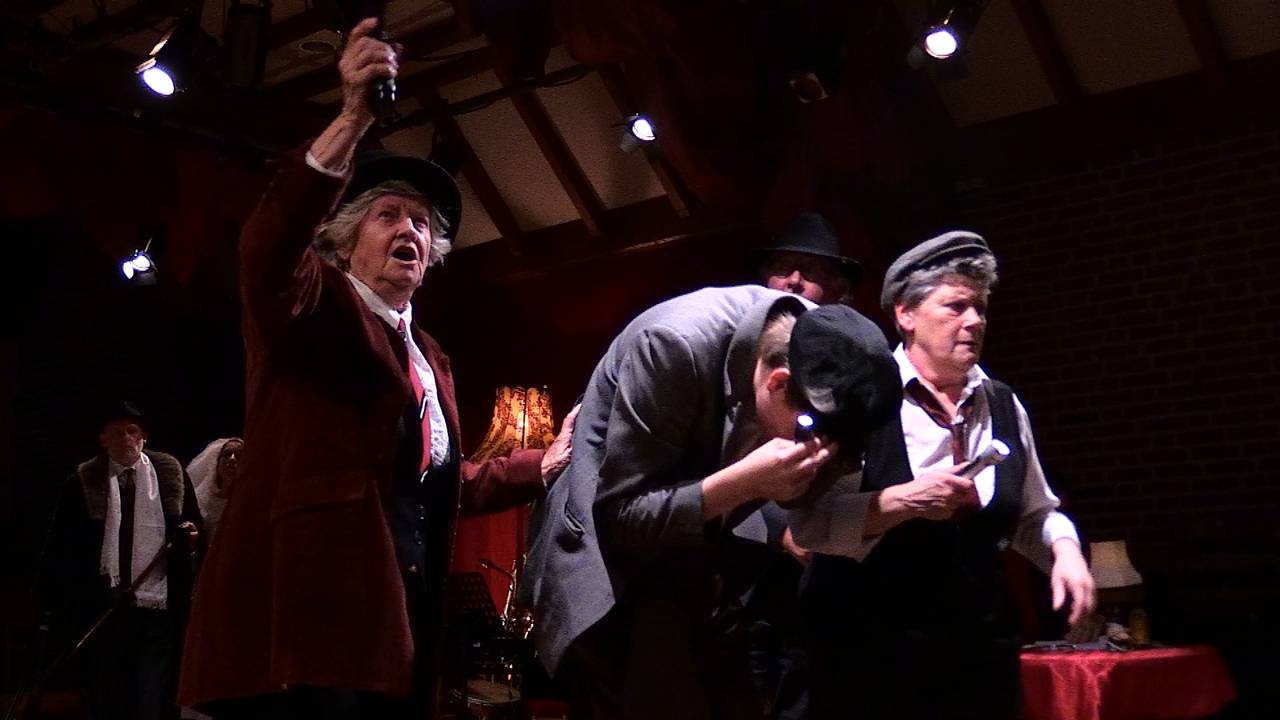 Toneelgroep Ernst en Luim moet op zoek naar een andere locatie.