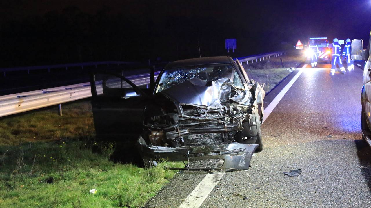 De schade bij sommige auto's was aanzienlijk. (Foto: Harrie Grijseels)