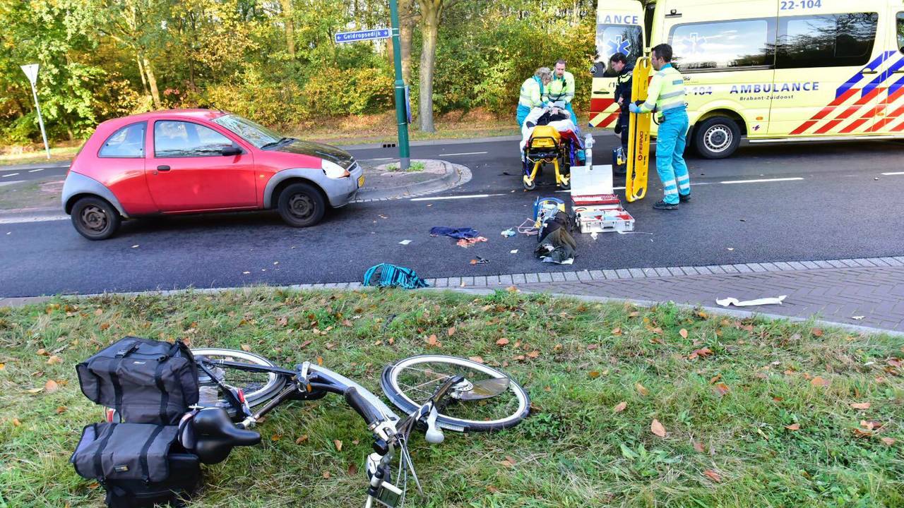 Er kwamen ambulances en een traumaheli naar het ongeluk. (foto: Dave Hendriks/SQ-Vision)
