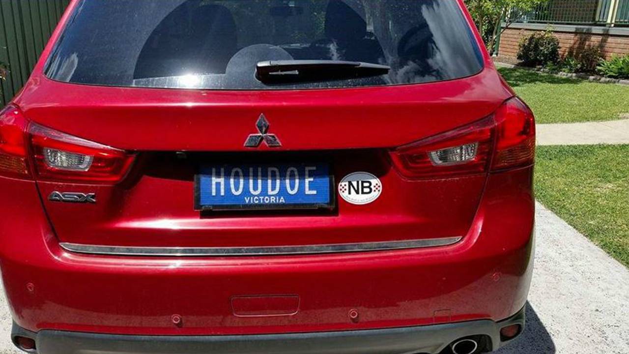 Over de afkomst van de bestuurder is geen twijfel. ( foto: Michael Gijsberts)